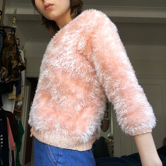 Vintage Furry Peach Cardigan - Picture 2 of 4